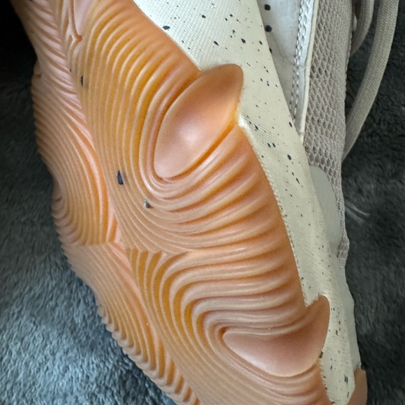 adidas Trae Unlimited "Wonder Beige/Grey Five/Wonder White" basketball shoes - Picture 8 of 16